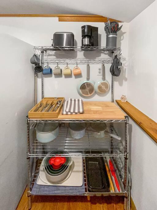 Breezy Hill Eccentric Studio Cottage Accord Luaran gambar